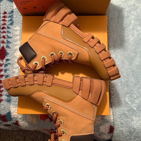 Timberland x Humberto Leon Boots - Picture 6 of 8